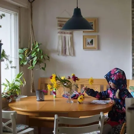 Gastehaus Familienheim Mit Garten Und Tieren Holiday home Alberthain